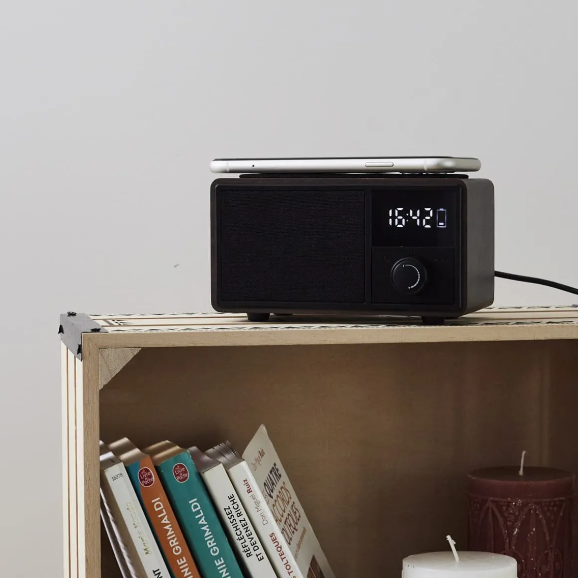 La Chaise Longue Son & Musique|Son & Musique-ENCEINTE CHARGEUR BOIS